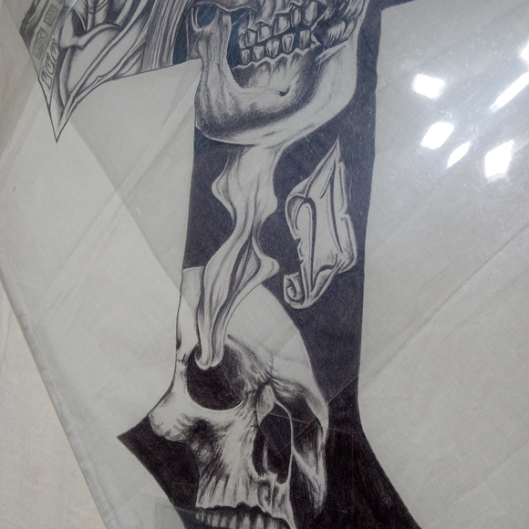 Prison art. Hanky. Done with pen and ink. 14" x 14" - Picture 3 of 6